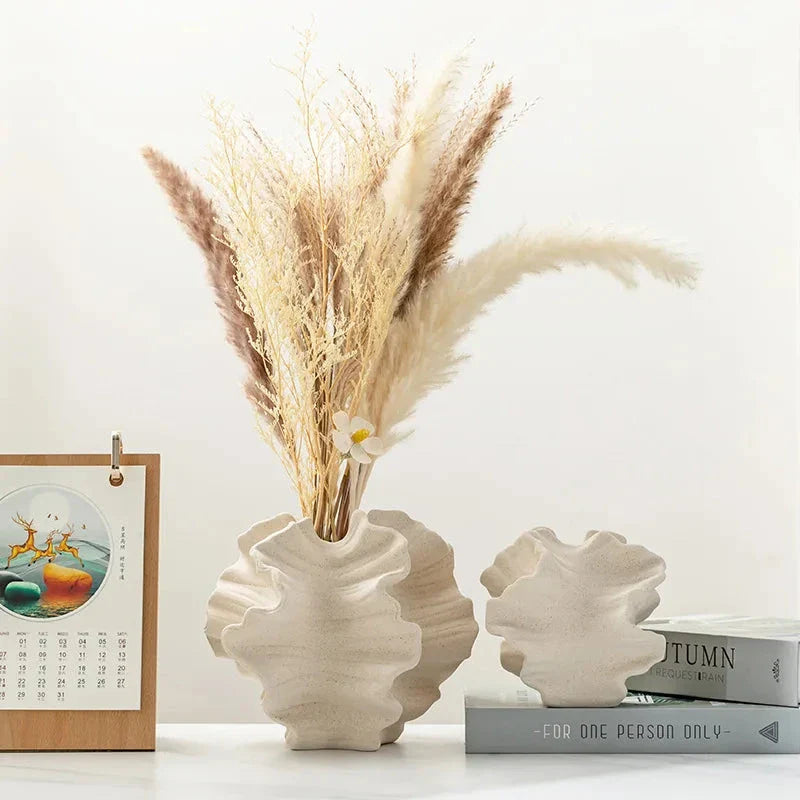Escultura em Resina Vaso Decorativo para Flores - eFlix