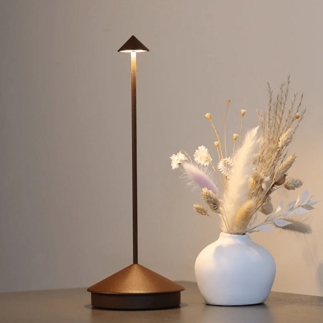 Luminária de Mesa Recarregável Minimalista Stillus - eFlix